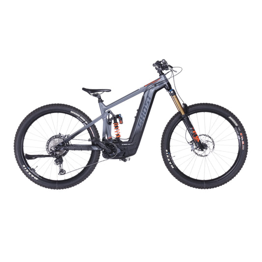 E-RIOT EN AL Full Party