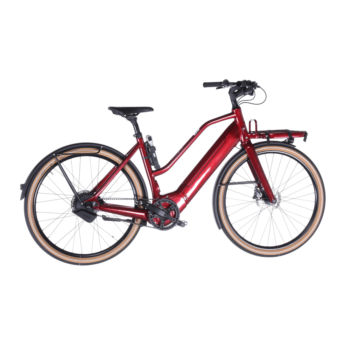 Hannah Enviolo - Left view