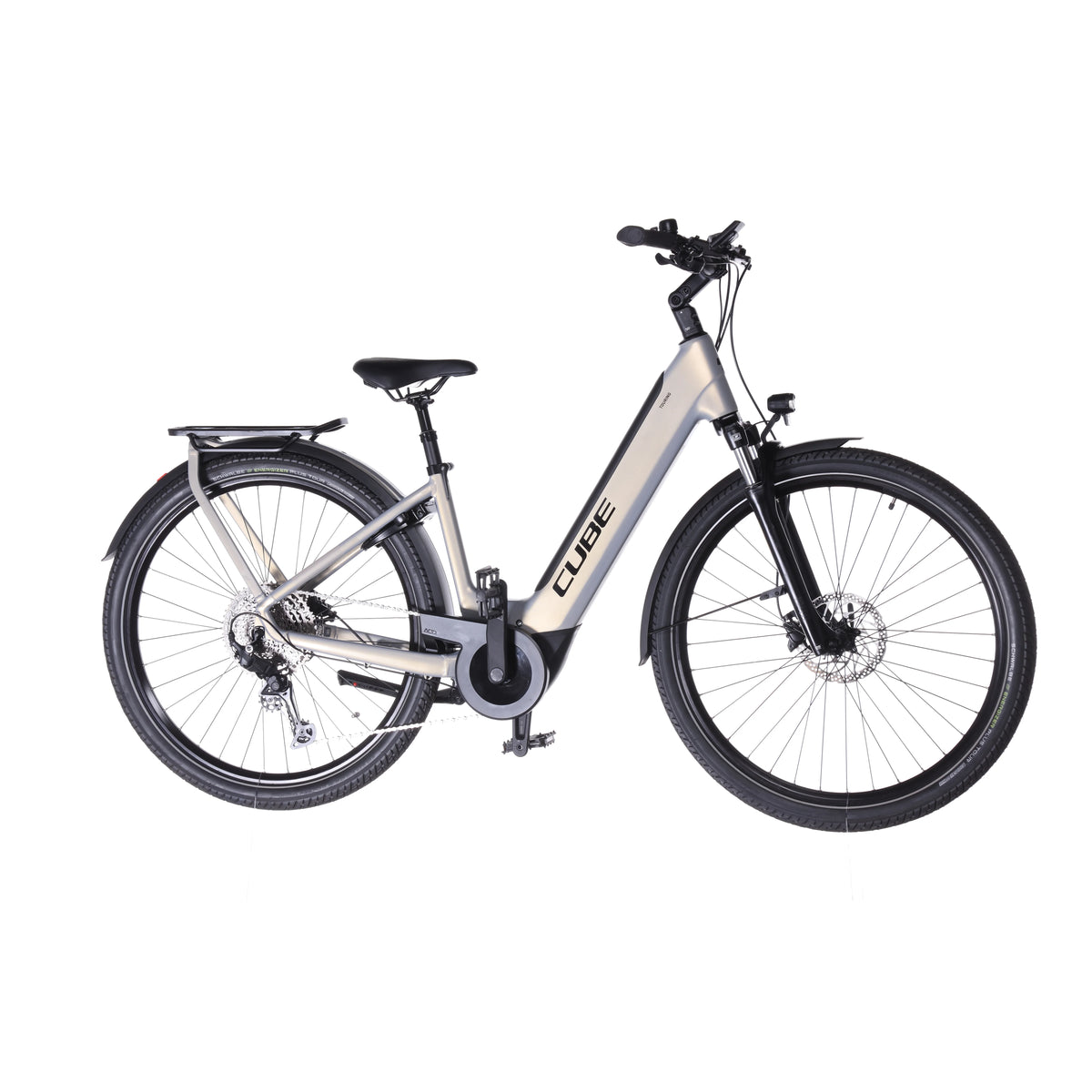 Touring Hybrid Pro 625 - 360° view angle 1