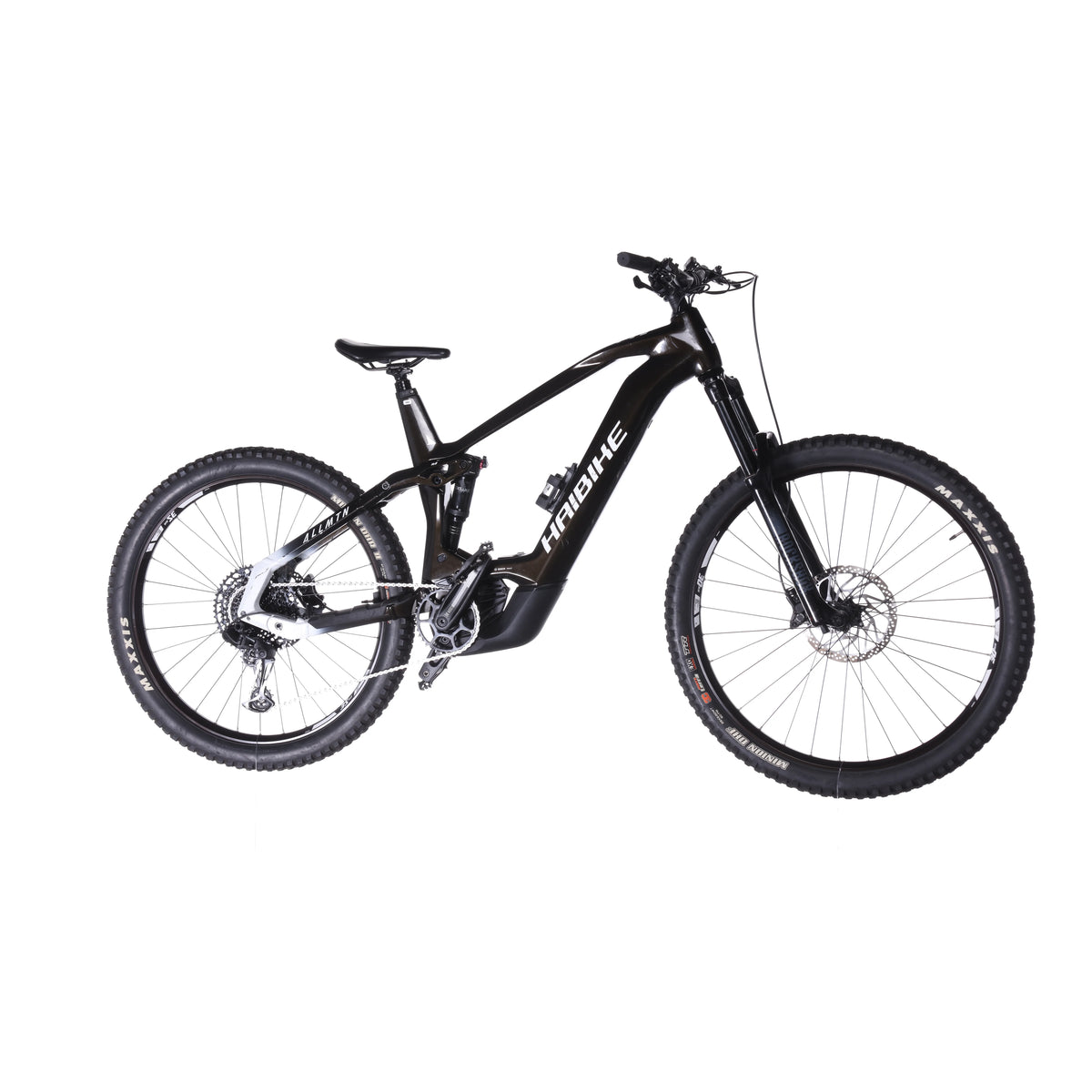 AllMtn CF 8 - Right view