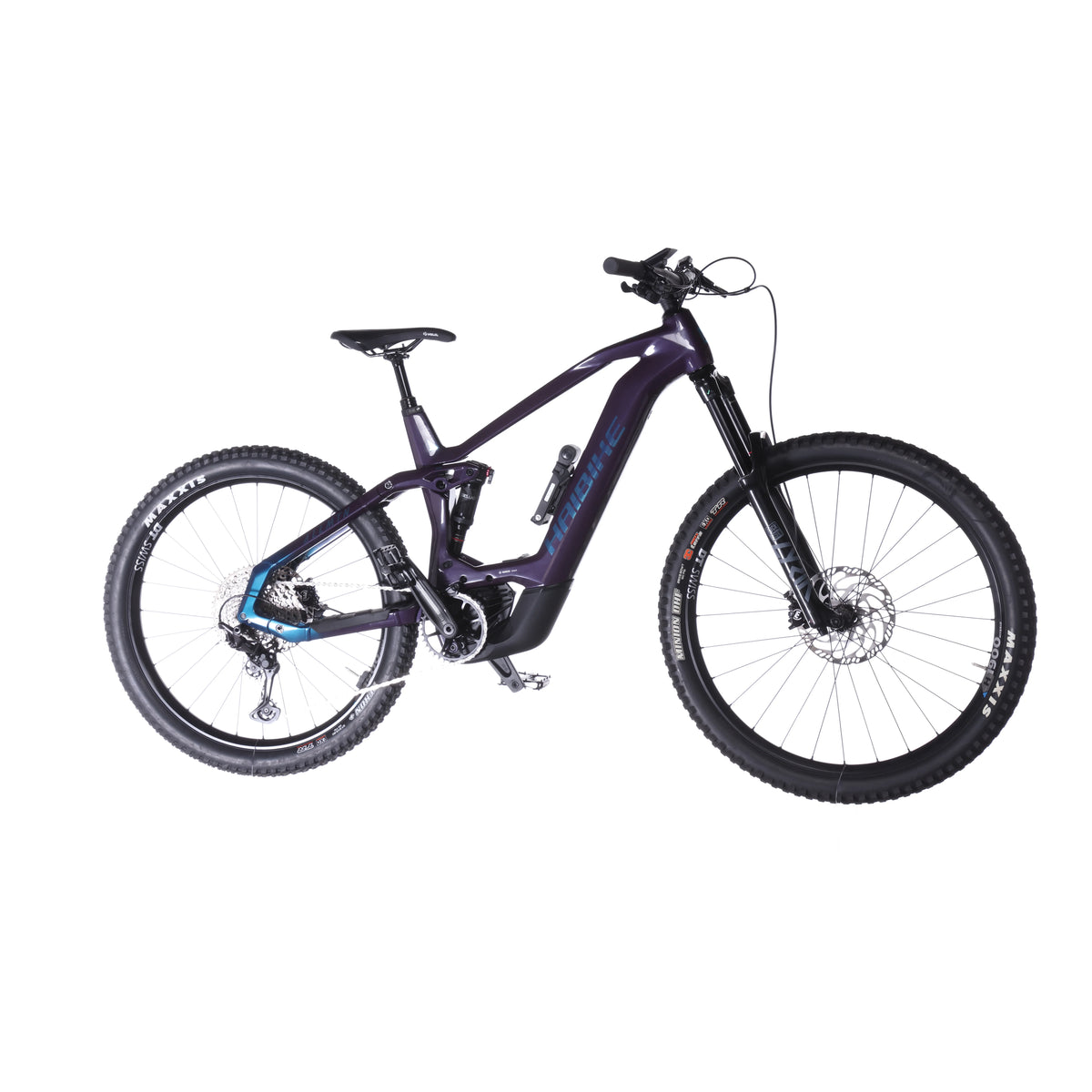 AllMtn CF 11 - Right view