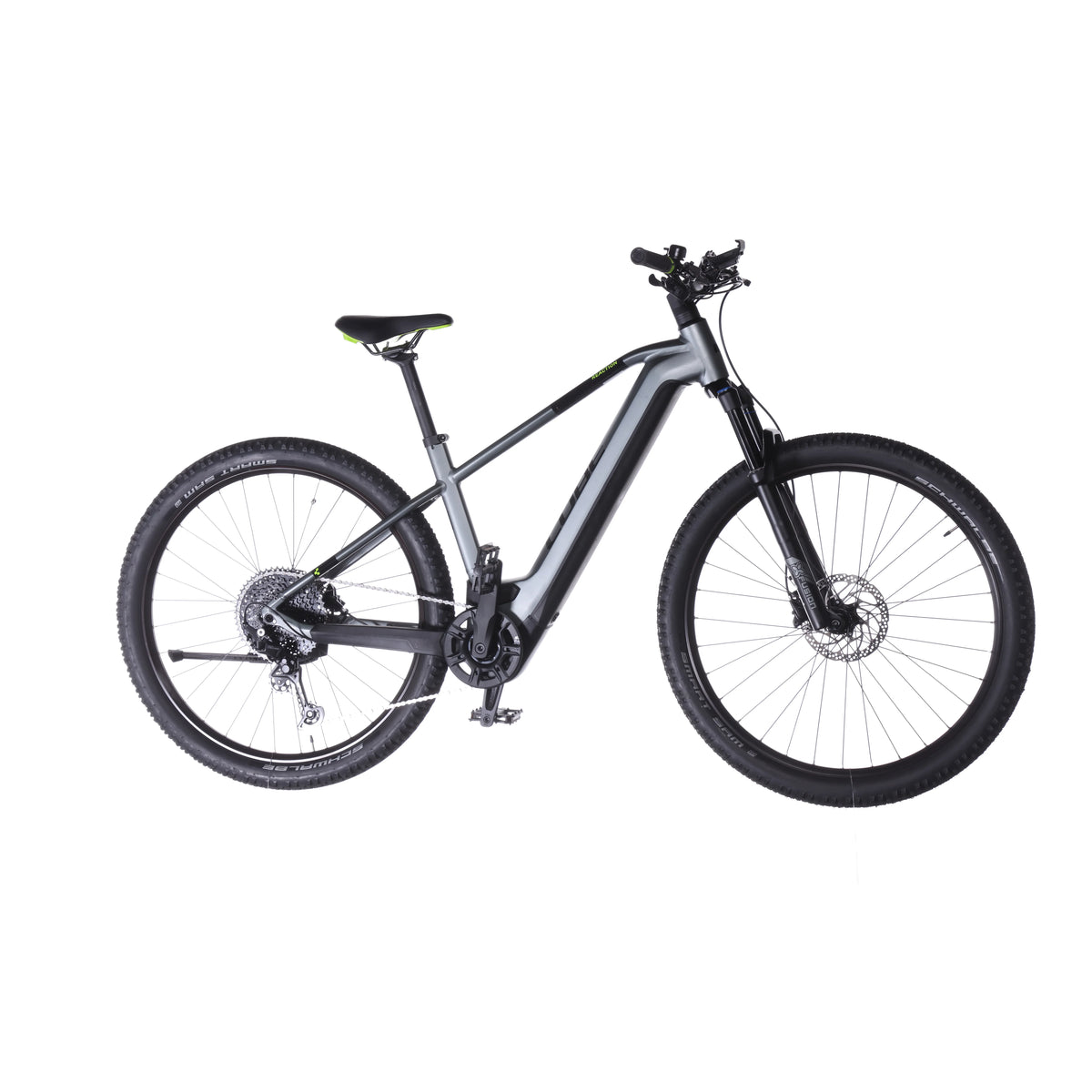 Reaction Hybrid Pro 750 - Right view