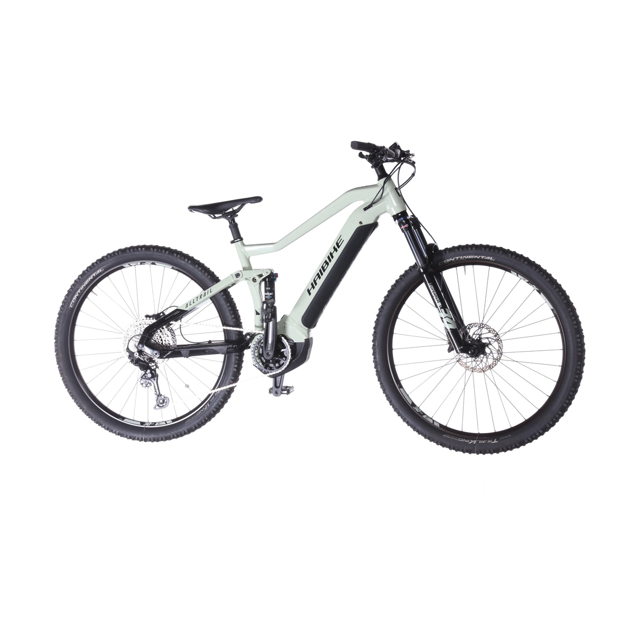 AllTrail 4 - Right view