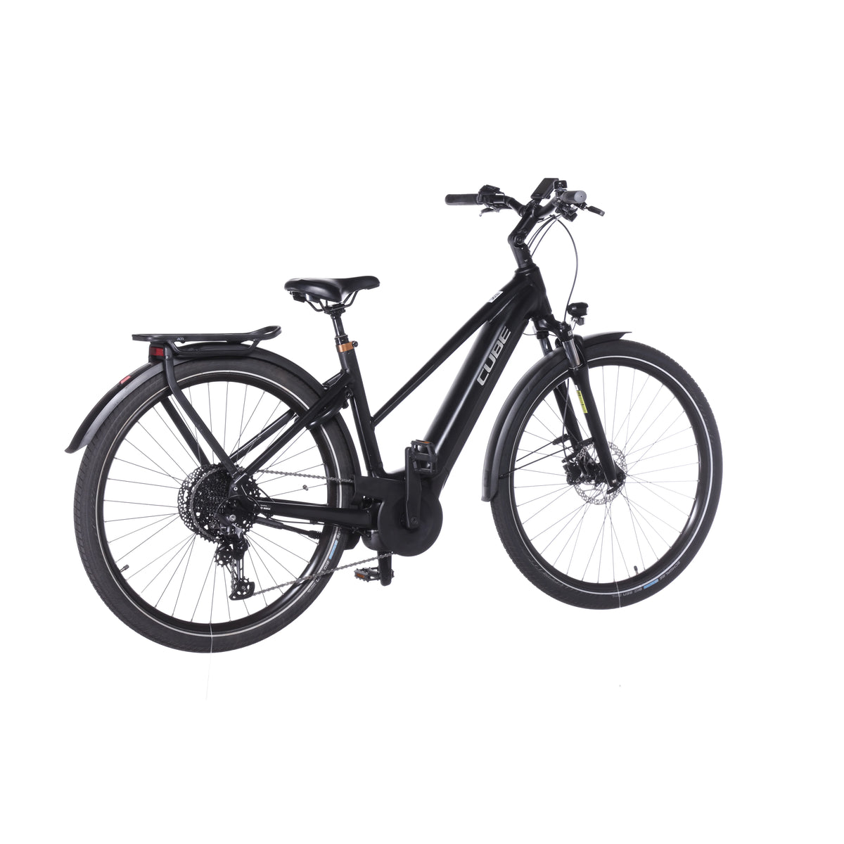 Touring Hybrid Pro 625 - 360° view angle 22