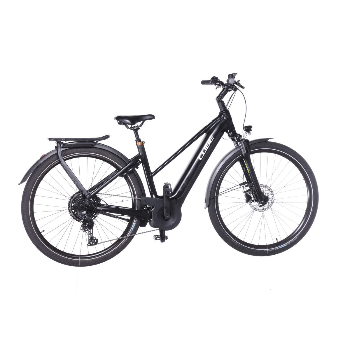 Touring Hybrid Pro 625 - 360° view angle 23