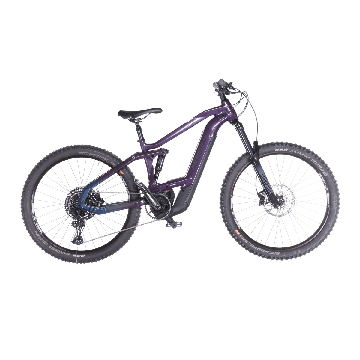 AllTrail 8 - Front view