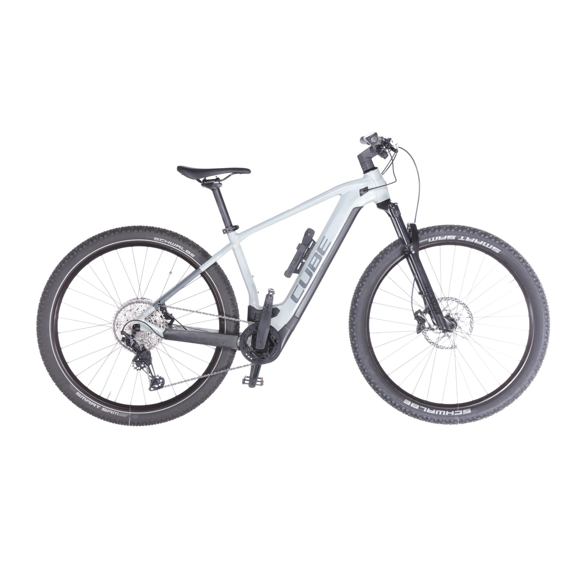 Reaction Hybrid Race 625 - Front view