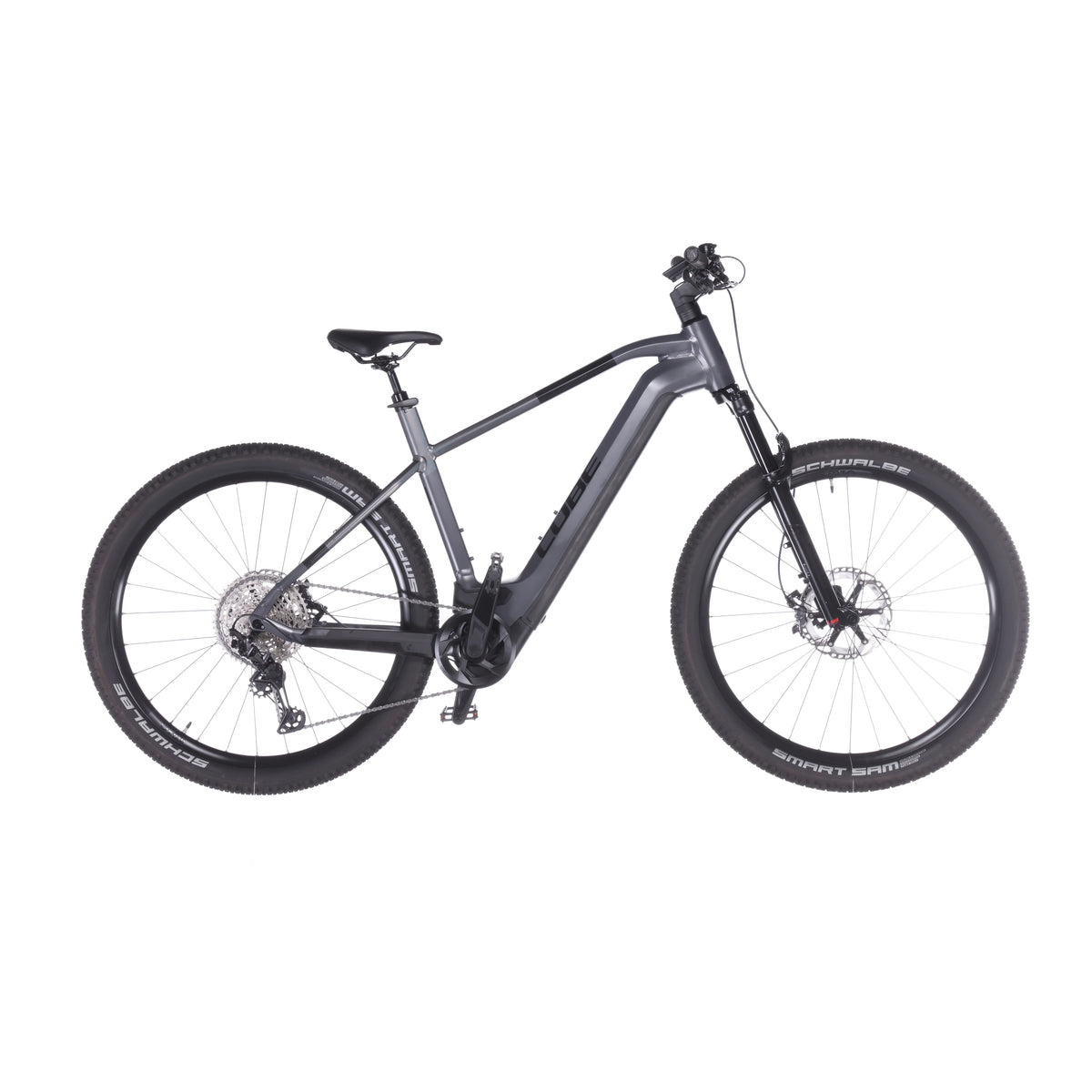 Reaction Hybrid SLT 750 - Front view