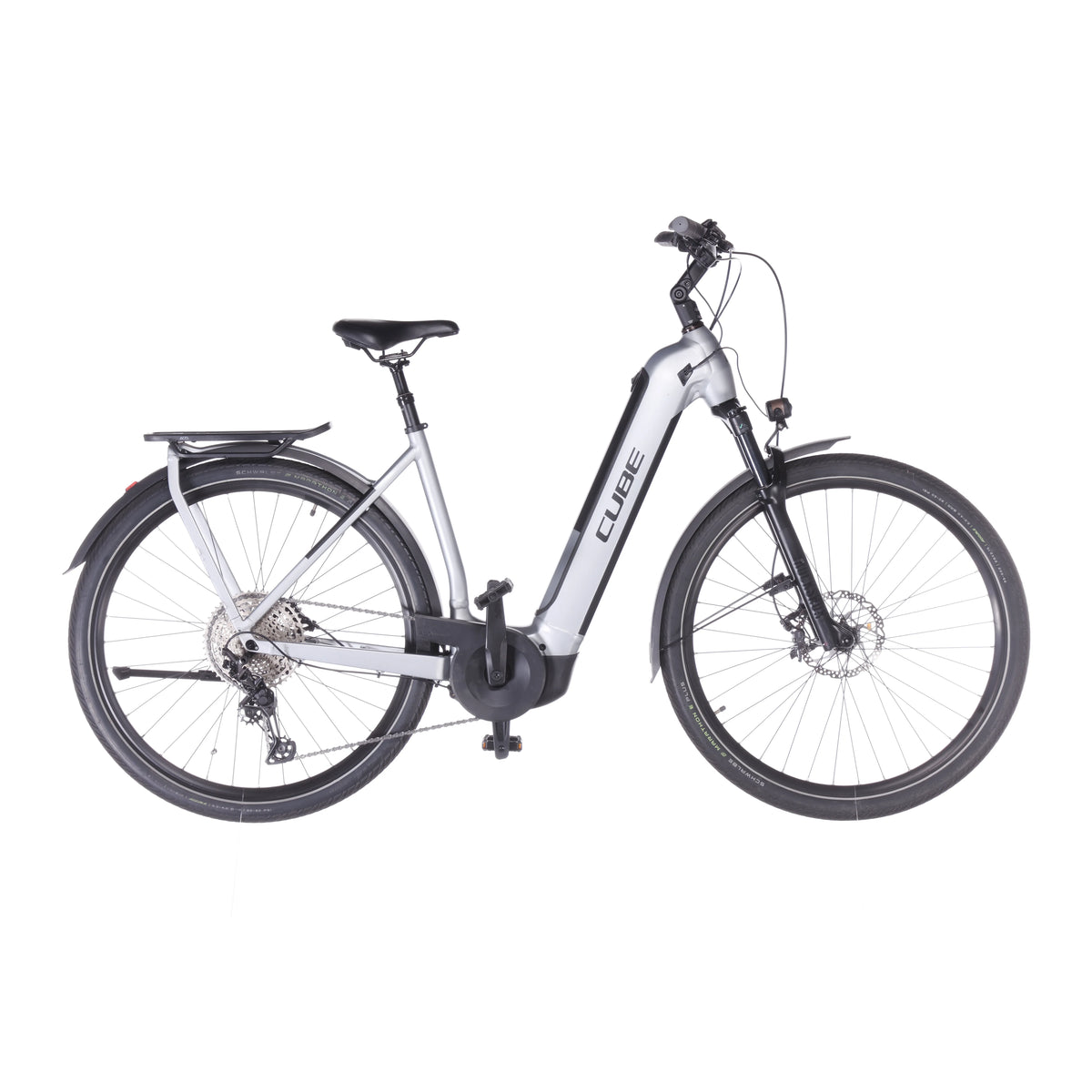Kathmandu Hybrid SLX 750 - Front view