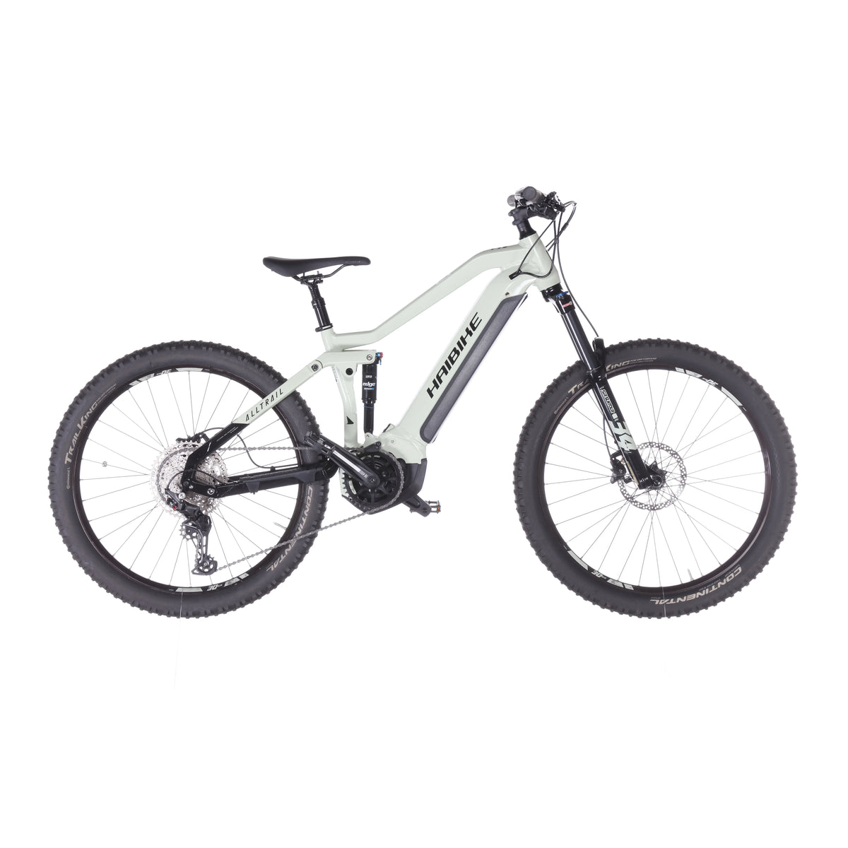 AllTrail 4 - Front view
