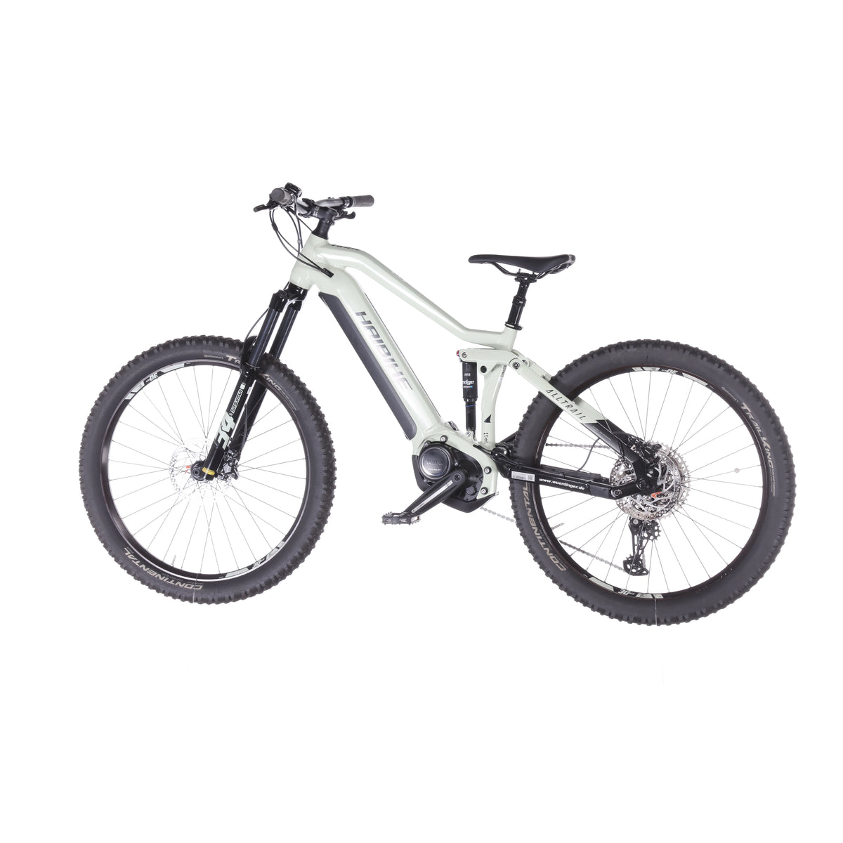 AllTrail 4 - 360° view angle 13