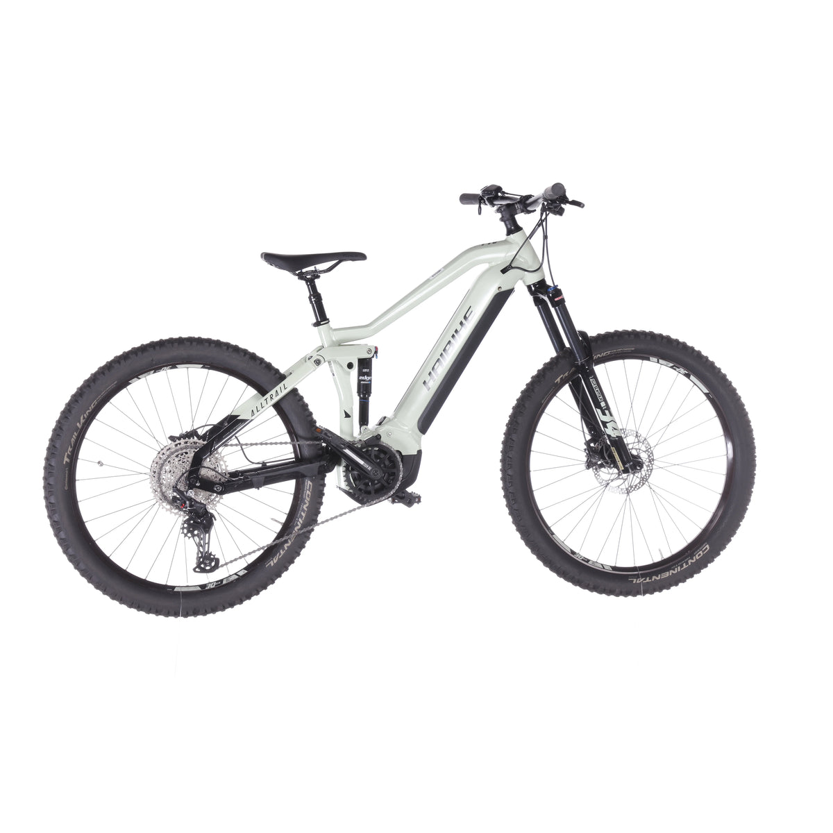 AllTrail 4 - Left view
