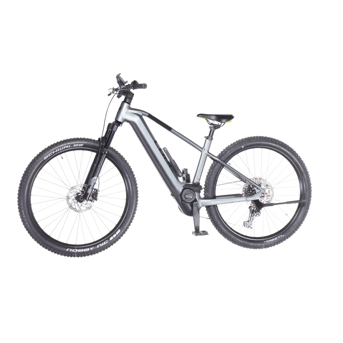 Reaction Hybrid Pro 750 - 360° view angle 11