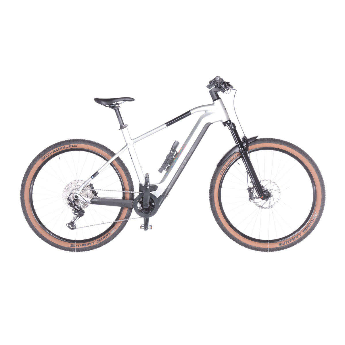 Reaction Hybrid SLX 750 - Front view