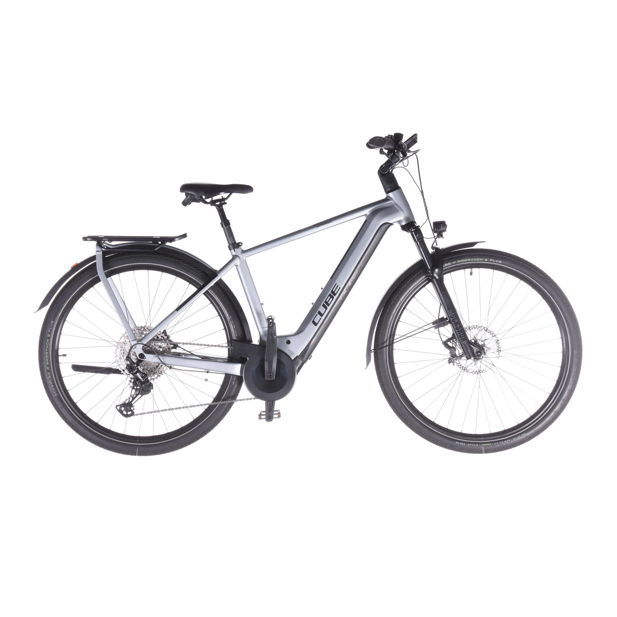 Kathmandu Hybrid SLX 750 - Front view